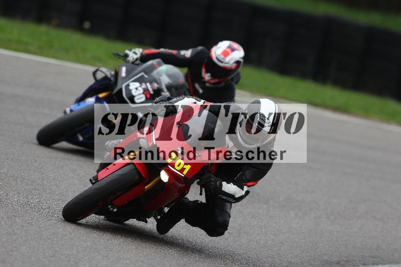 /Archiv-2022/68 13.10.2022 Speer Racing ADR/Freies Fahren rot und gelb/701